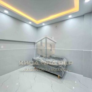 NHÀ ĐẸP 2 CĂN LÔ NHÌ HUỲNH TẤN PHÁT, QUẬN 7